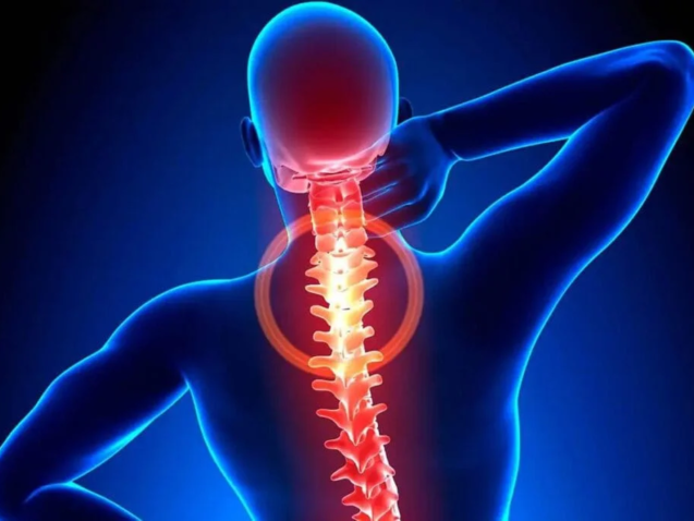 أعراض انضغاط الحبل الشوكي وأحدث طرق العلاج الفعّالة