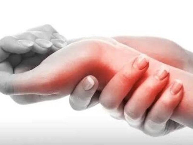 دليل شامل عن أعراض إلتهاب الأعصاب